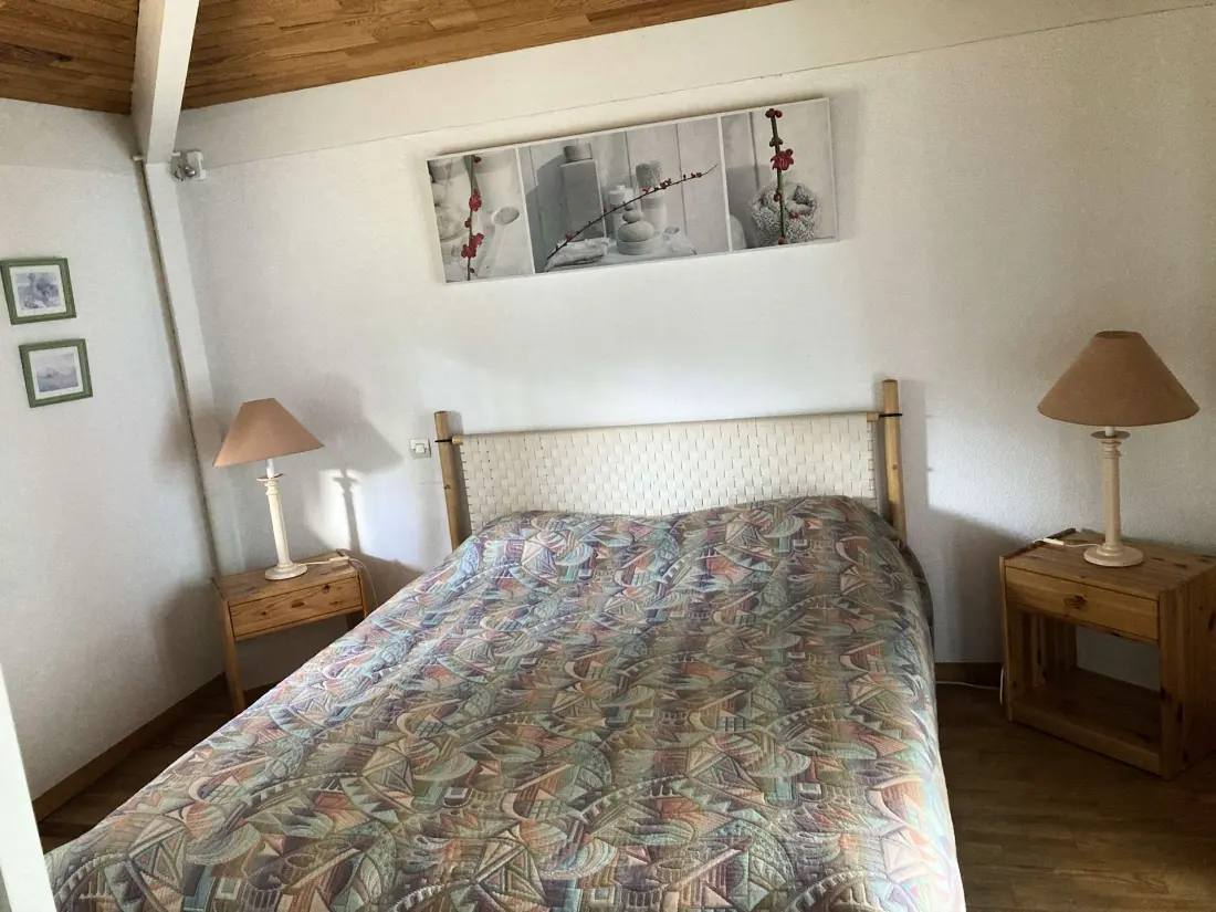 221 órás tartózkodás