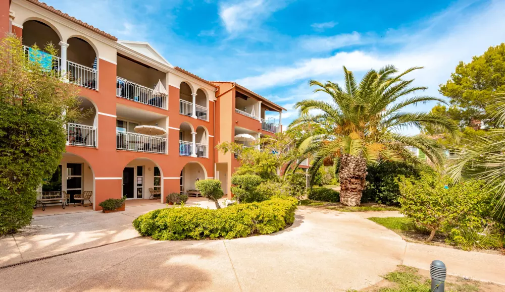 Residence Le Hameau de la Pinède - maeva Home