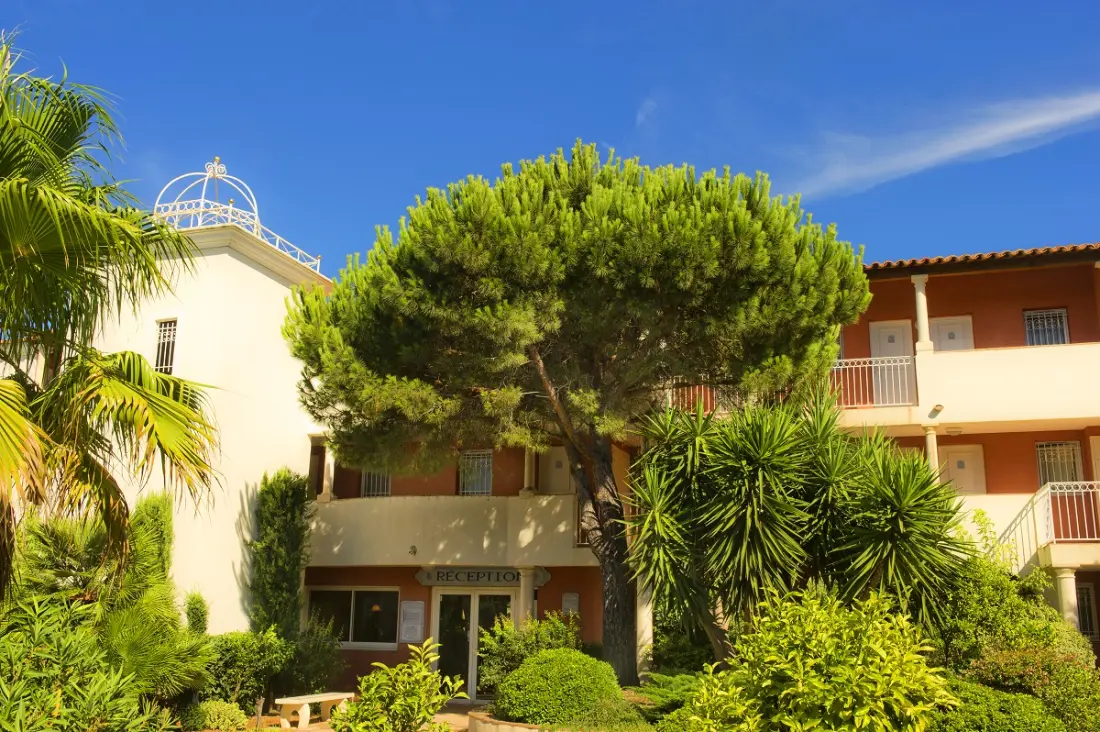 Residencia Pierre & Vacances Le Hameau de la Pinède 3 Estrellas★★★