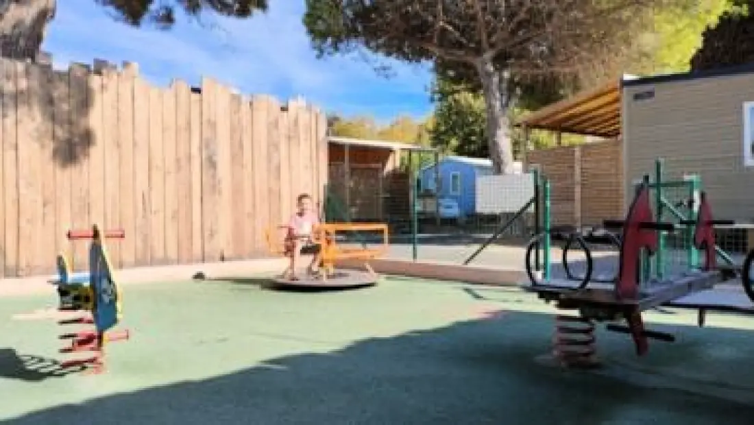 Camping Tikayan La Bergerie Beach3 Estrellas★★★