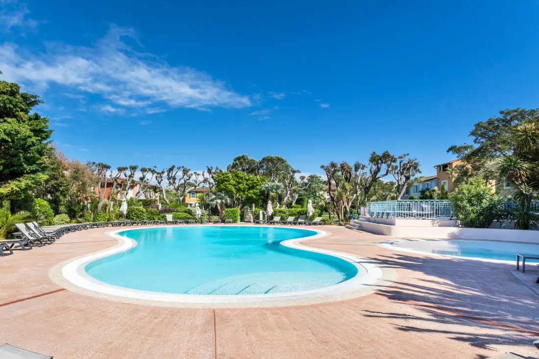 Residencia Pierre & Vacances Le Hameau de la Pinède 3 Estrellas★★★