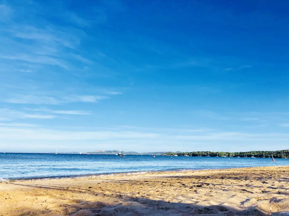 Hyegrass-hyeres Residence Beach