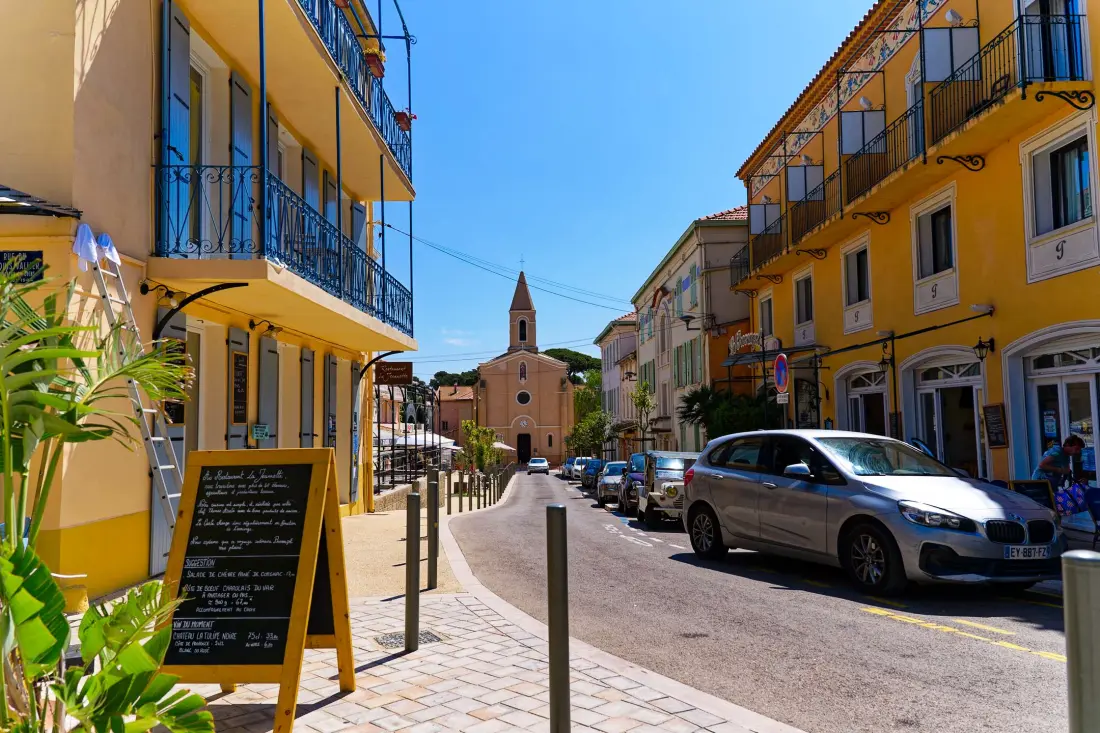 La Crique-hyeres lakóhely