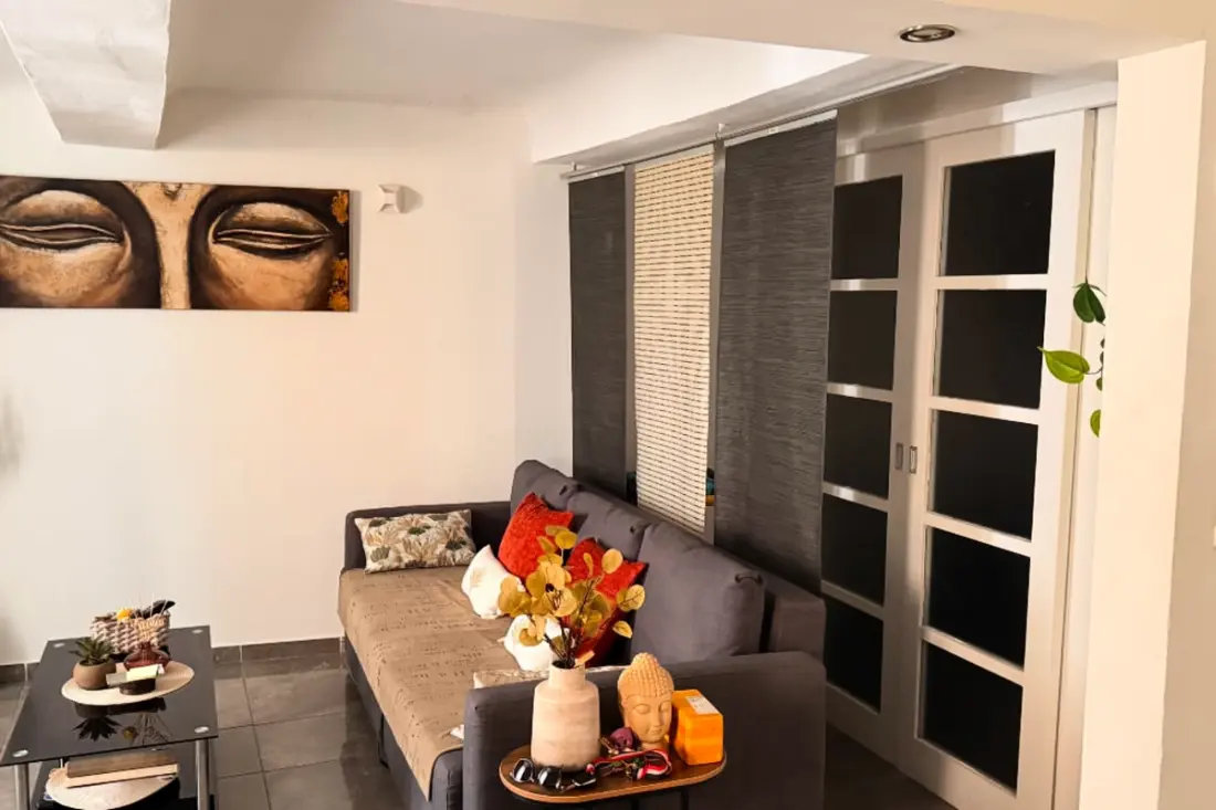 Pleasant Apartment Au Coeur Du Vieux Hyères