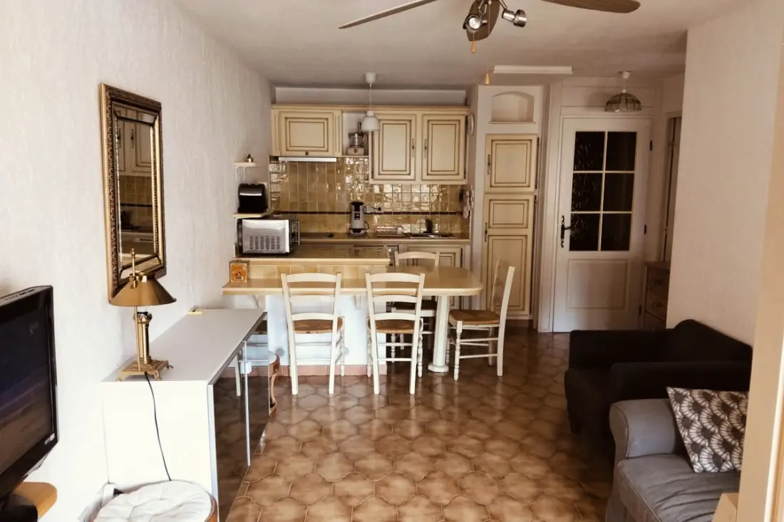 Apartman Au Port De Hyères