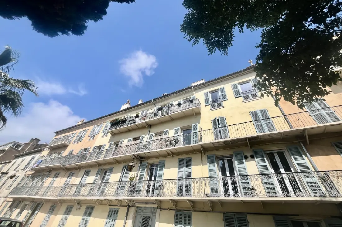 "a műhely" 3 szoba 50 M2 Helyett Hyères