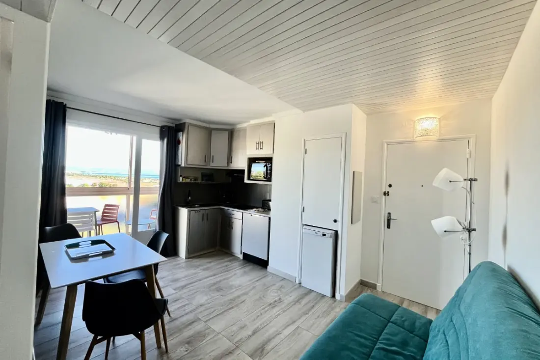 "kainalu" T2 Sea View & Salins Presqu" Ítél De Giens