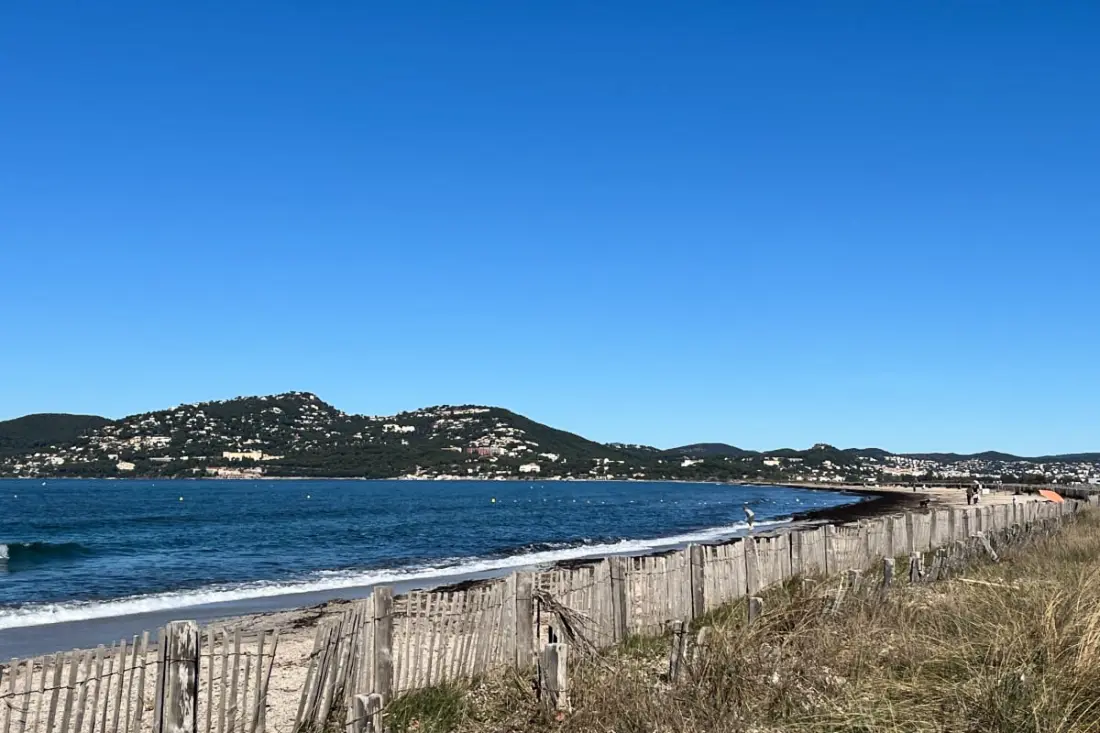 "kainalu" T2 Sea View & Salins Presqu" Ítél De Giens