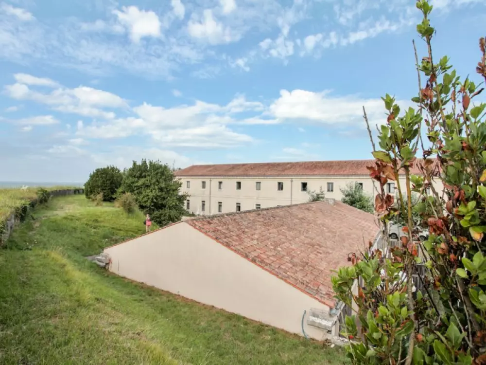 Pierre & Vacances Residence Le Fort de la Rade 3 Stars★★★