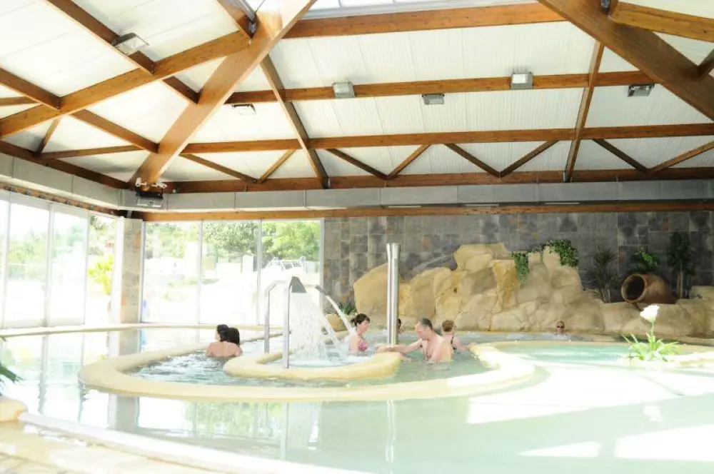 Campsite Les Gros Joncs 4 Stars★★★★