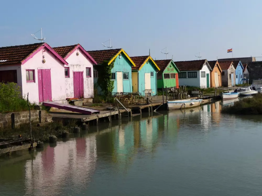 Campsite Les Gros Joncs 4 Stars★★★★