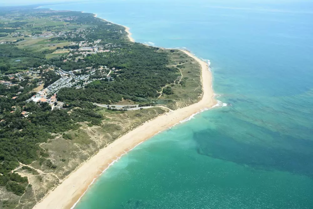 Campsite Les Gros Joncs 4 Stars★★★★