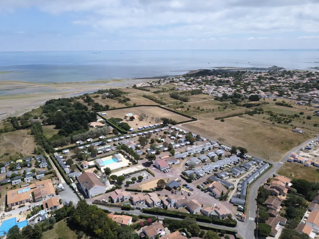 Holiday Village ULVF - Les Beaupins 3 Stars★★★