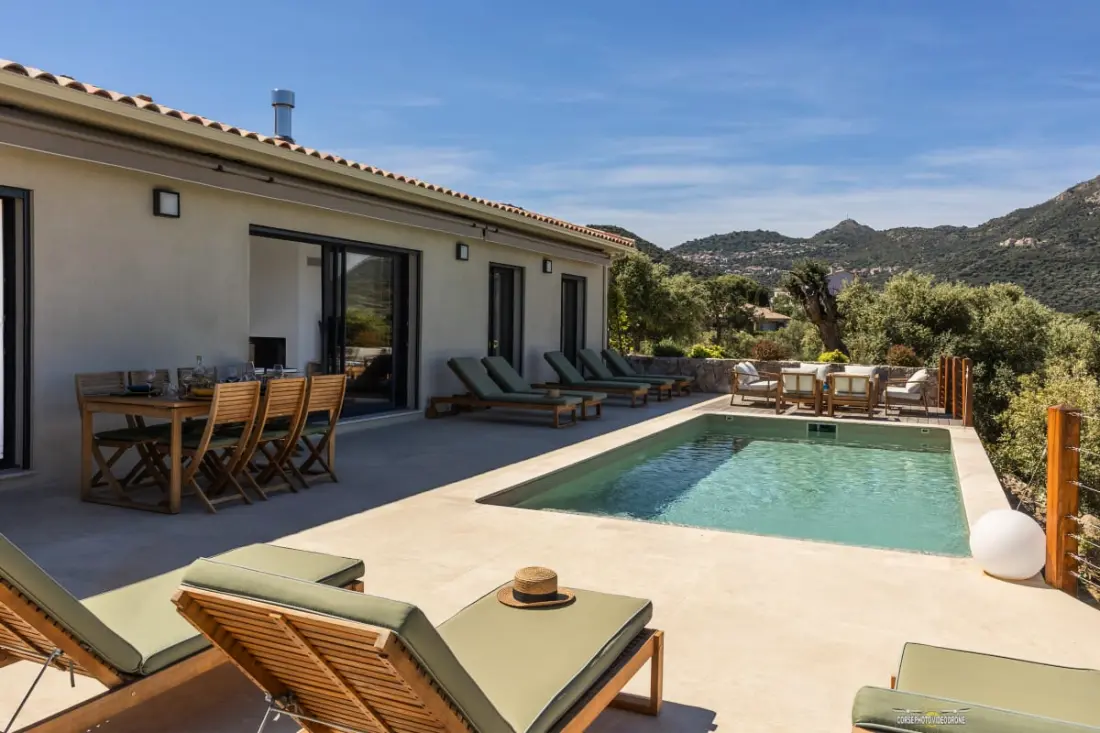 Villa Pietra Mare, Swimming pool Sea View, a Rousse-szigeten