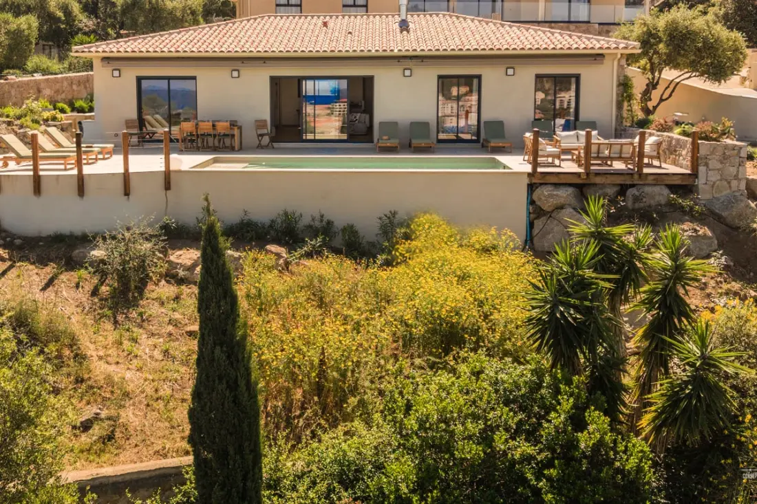 Villa Pietra Mare, Swimming pool Sea View, a Rousse-szigeten