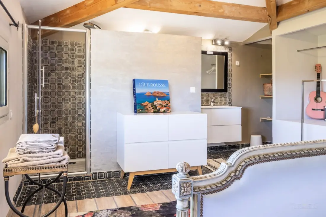 Villa Stella – Charme Et Piscine Privée Près Du Centre De L'Île-rousse