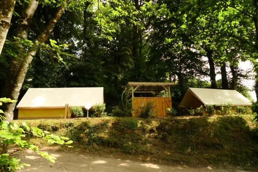 Ushuaïa Villages - Camping de Pont Calleck 3 étoiles★★★