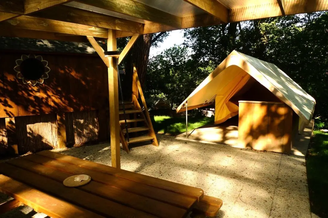 Ushuaïa Villages - Camping de Pont Calleck 3 Sterne★★★