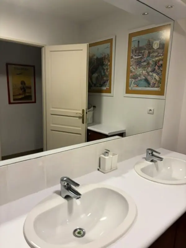 Gyönyörű 5 perces lakás a Pied Du Centre-ben