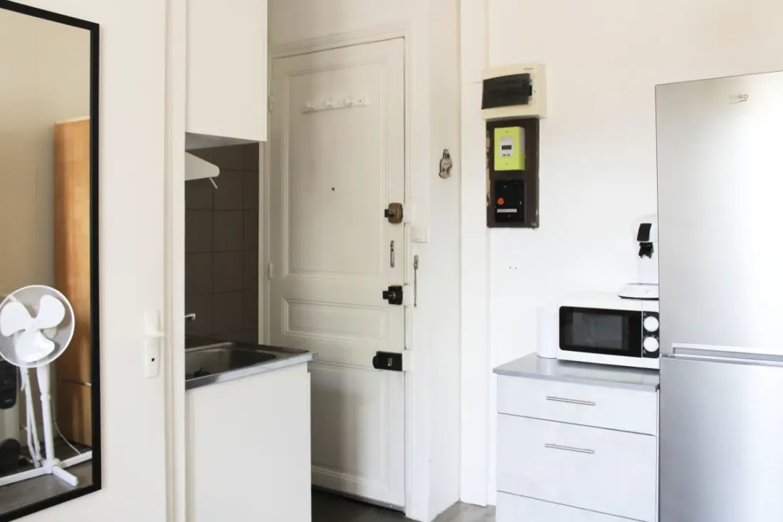 Issy Porte De Versailles - Studio + Parkolás