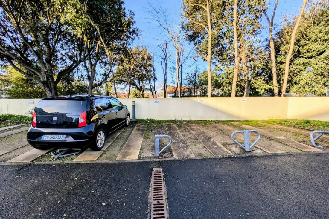 A Port, a Private parkolás hibás nézete