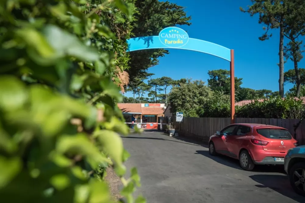 Camping Paradis La Pomme de Pin4 Sterren★★★★