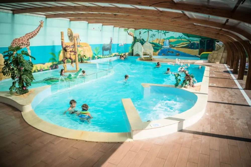 Camping Paradis La Pomme de Pin4 Sterren★★★★