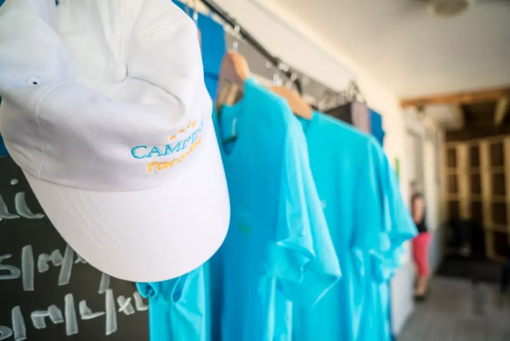 Camping Paradis La Pomme de Pin4 Sterren★★★★