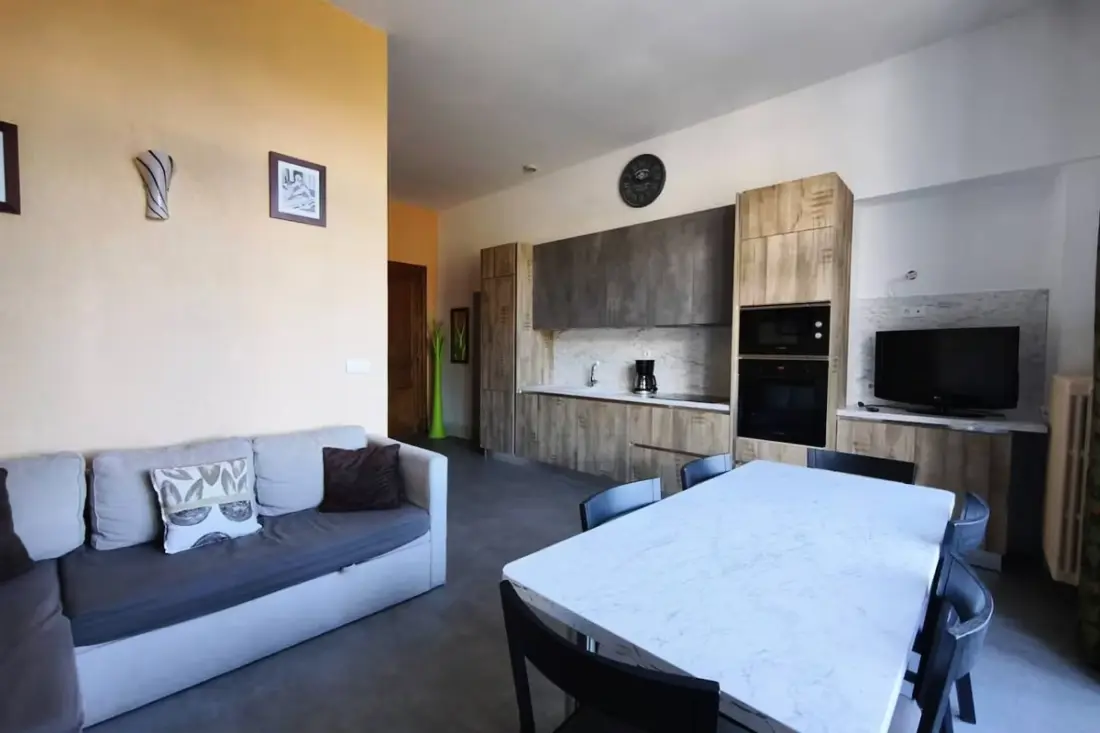 Apartment De Standing Au Château à Jausiers
