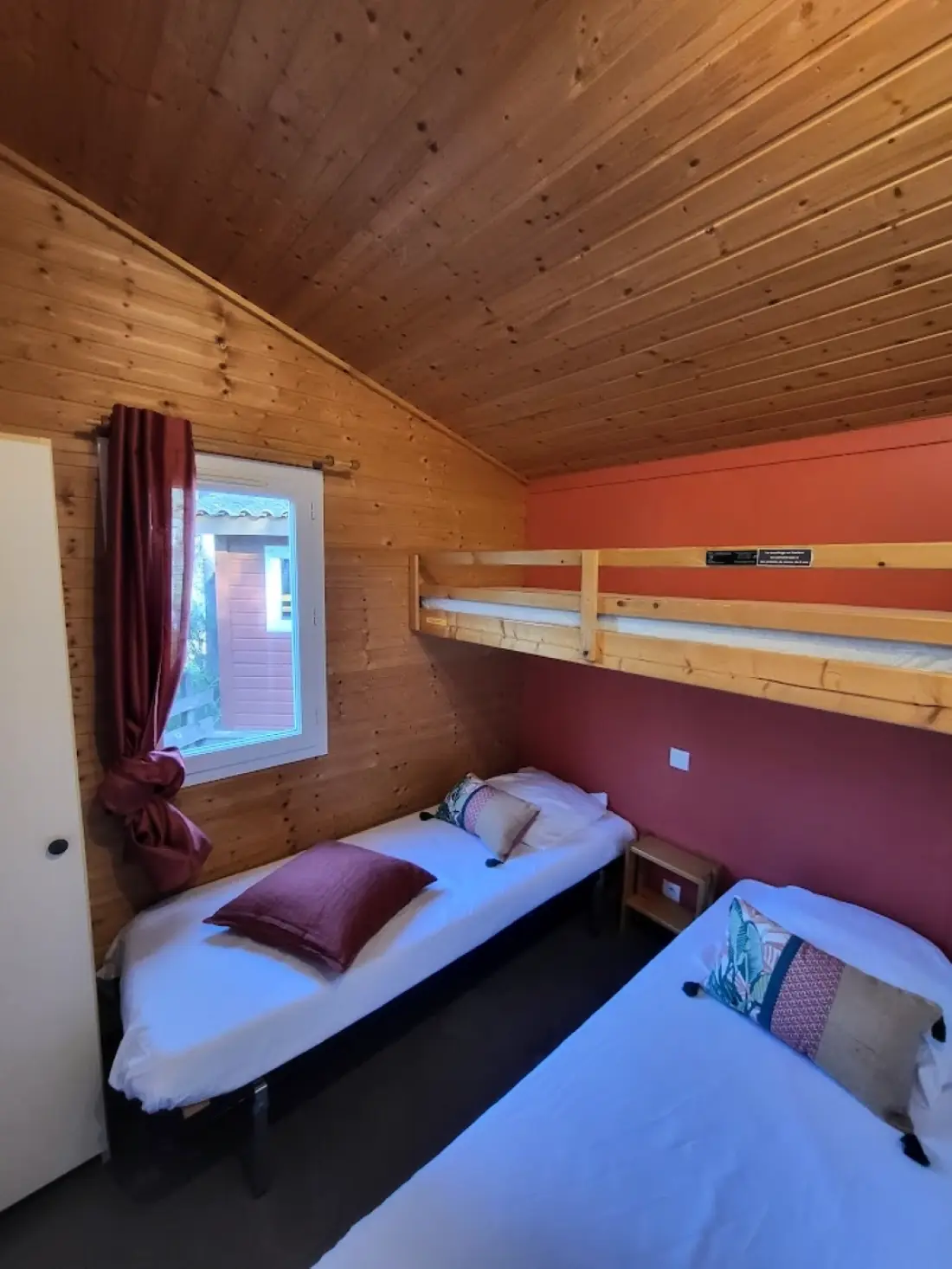 Camping Paradis Bois Simonet4 Sterren★★★★