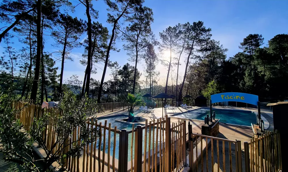 Camping Paradis Bois Simonet4 Sterren★★★★