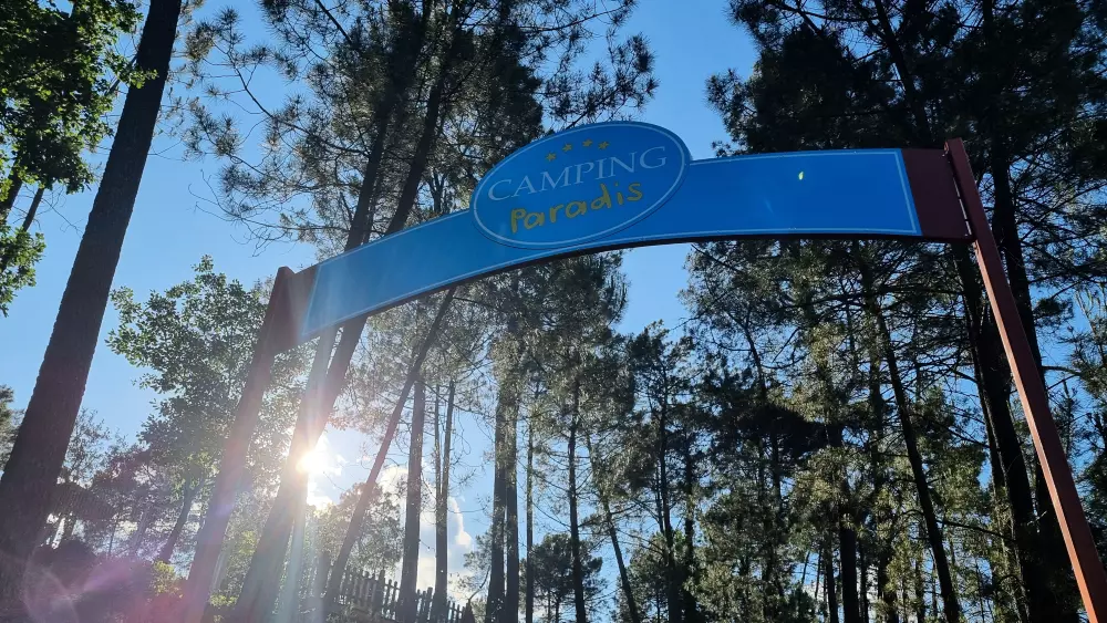 Camping Paradis Bois Simonet4 Sterren★★★★