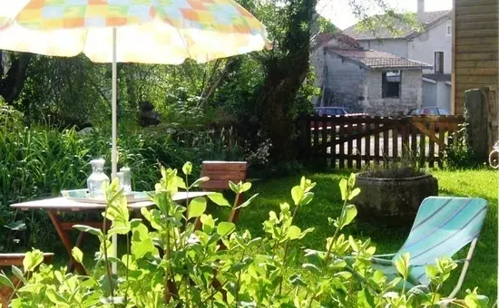 Maison de Vacances Jullianges 3