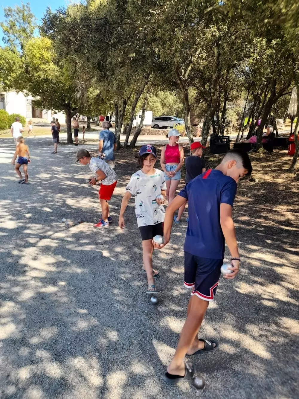 Camping Les Chênes 3 étoiles★★★