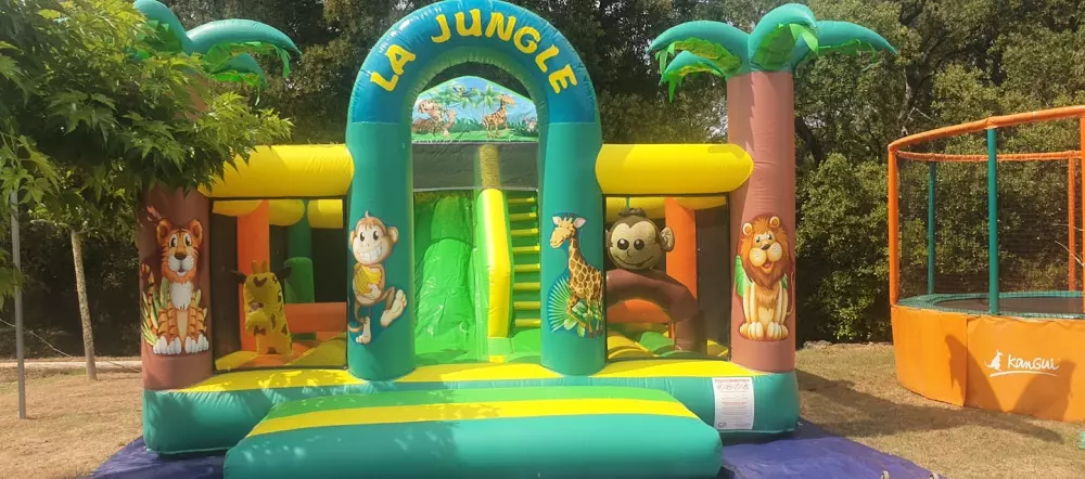 Camping Les Chênes 3 étoiles★★★