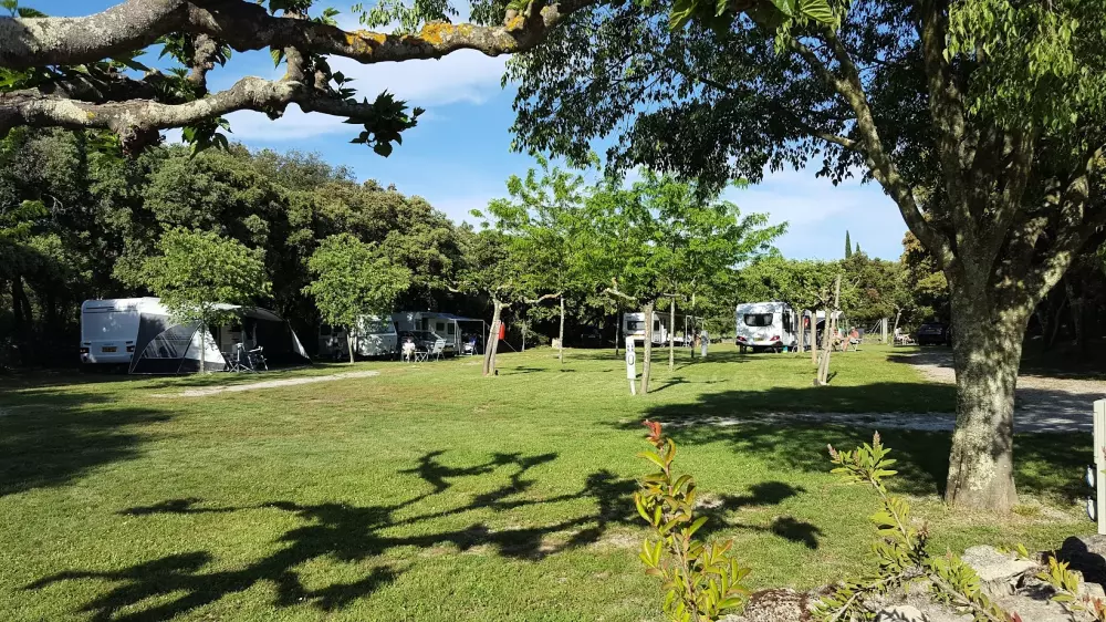 Camping Les Chênes 3 étoiles★★★