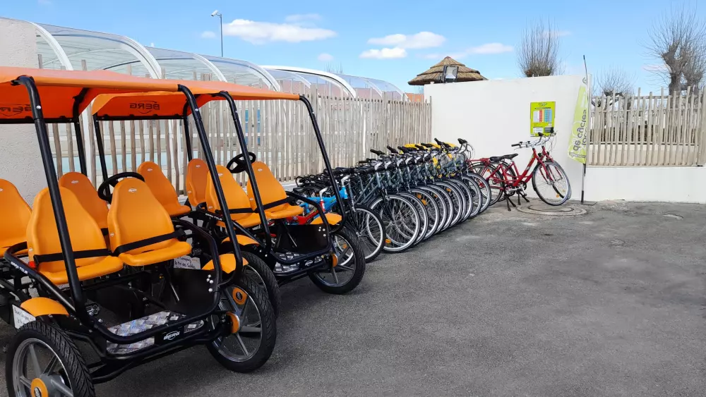 Blomster Camping Le Pré des Sables