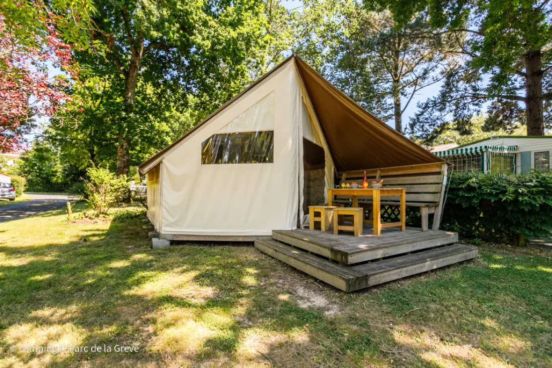 Camping Ushuaïa Villages Le Parc de la Grève 4 étoiles★★★★