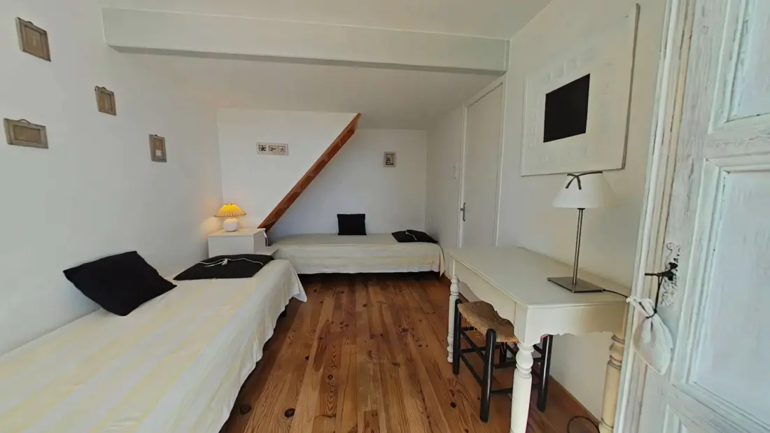 Residence Ep000-04p1 Csillagok★-l’epine