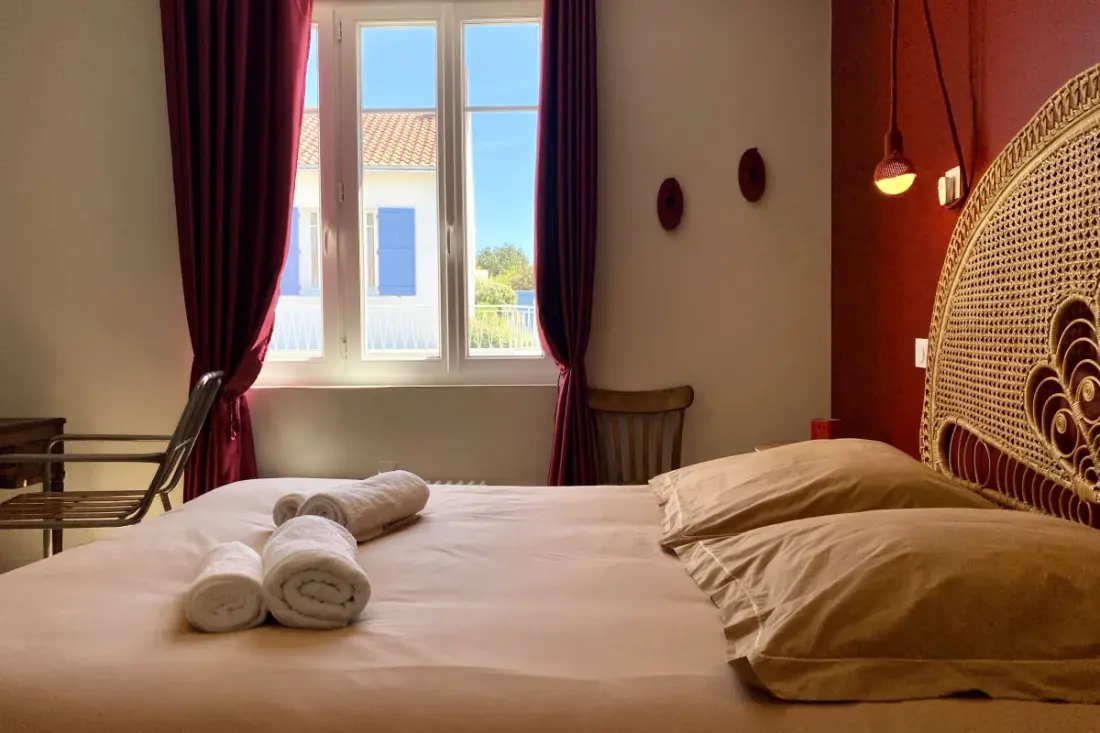 Villa Ker Tesson: Private Jacuzzi, Port 700m, Fisherman háza, 10 pers