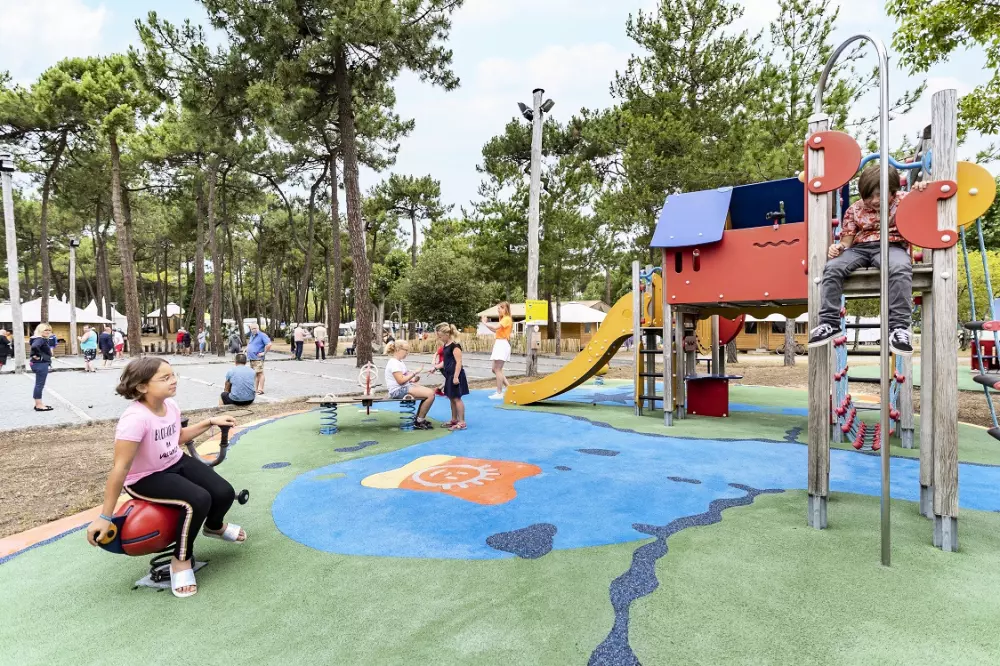 Hoteller i nærheden af Camping La Grande Côte