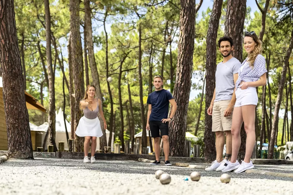 Hoteller i nærheden af Camping La Grande Côte