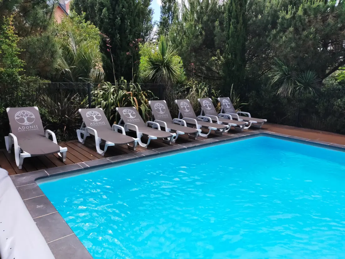 Adonis La Baule 3 Estrellas★★★
