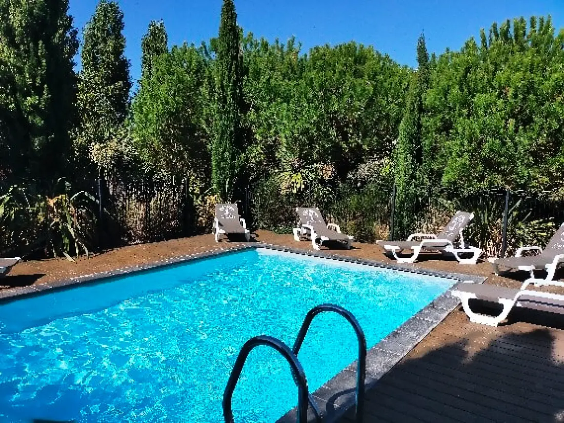 Adonis La Baule 3 Estrellas★★★