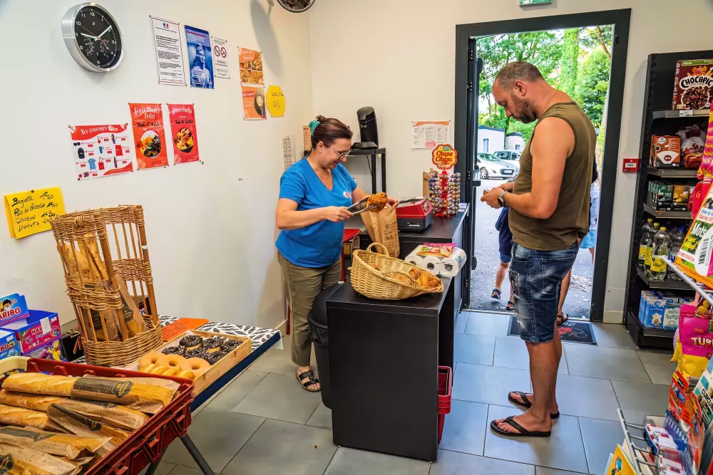 Campsite Les Ajoncs d'Or 4 Stars★★★★