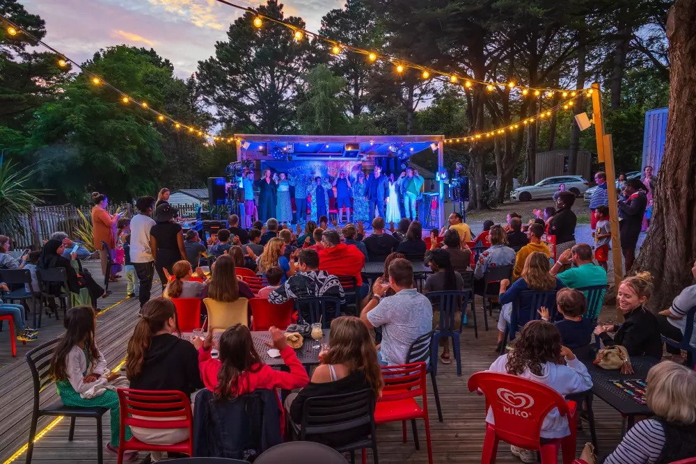 Campsite Les Ajoncs d'Or 4 Stars★★★★