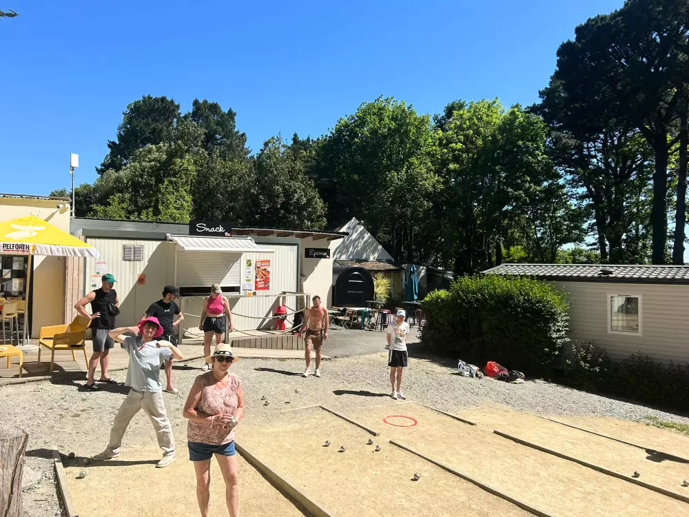 Campsite Les Ajoncs d'Or 4 Stars★★★★