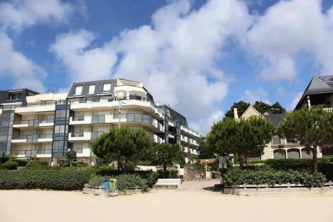 Garden Beach Residence