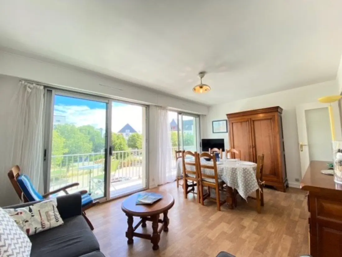 Residence Pen Be