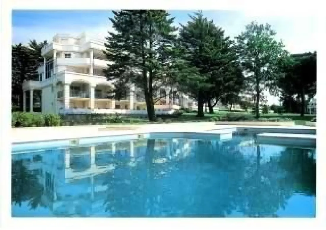 Royal Park Residence